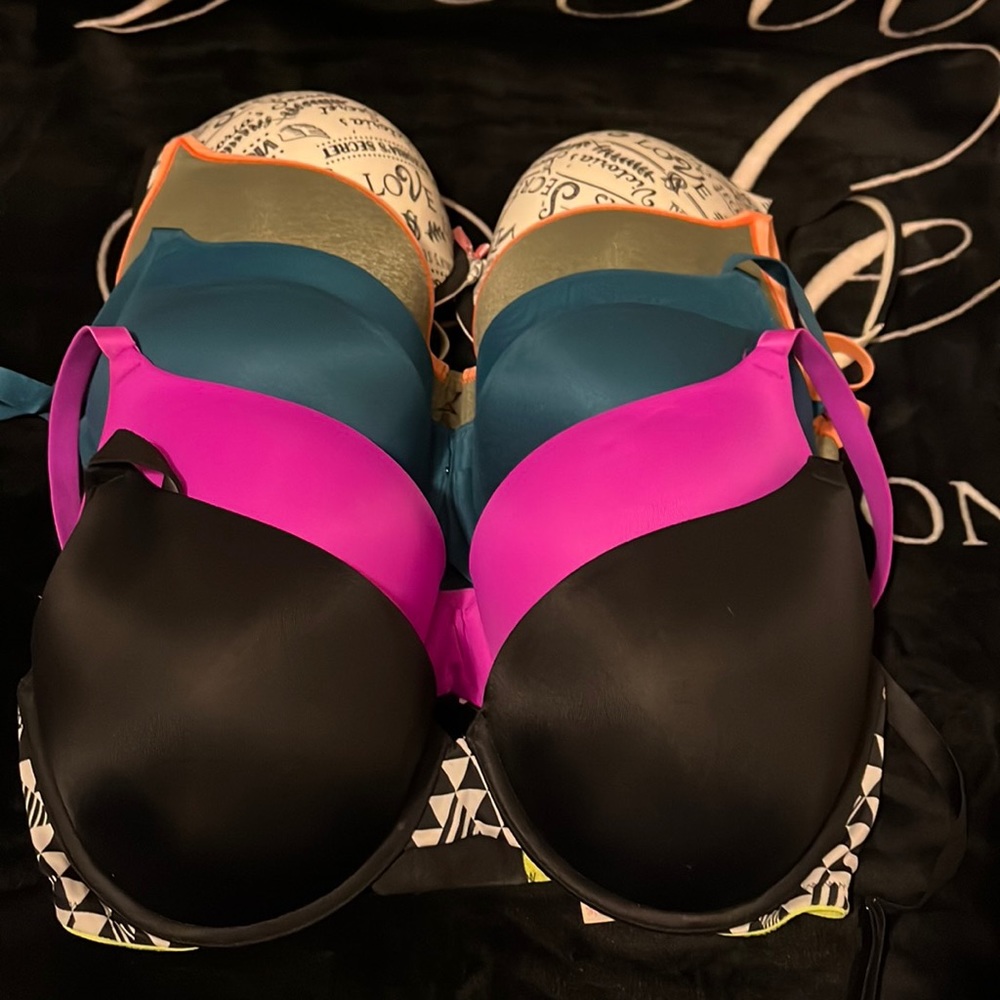 Victorias Secrets Bras